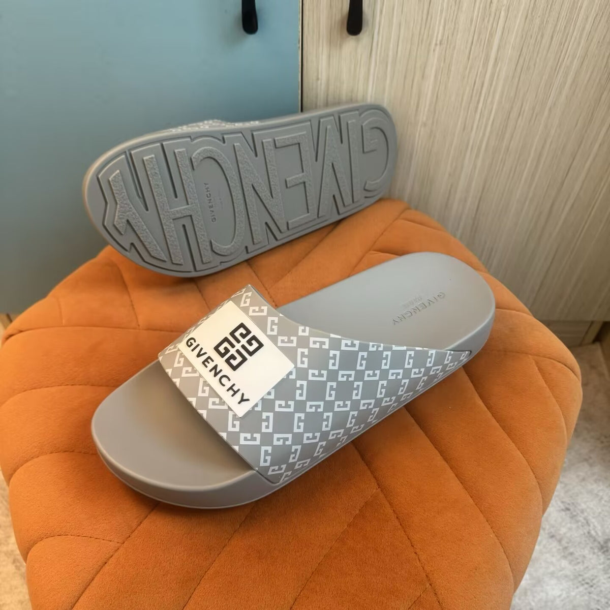 Gray Slide-On Slippers with Patterned Strap - Outsole view