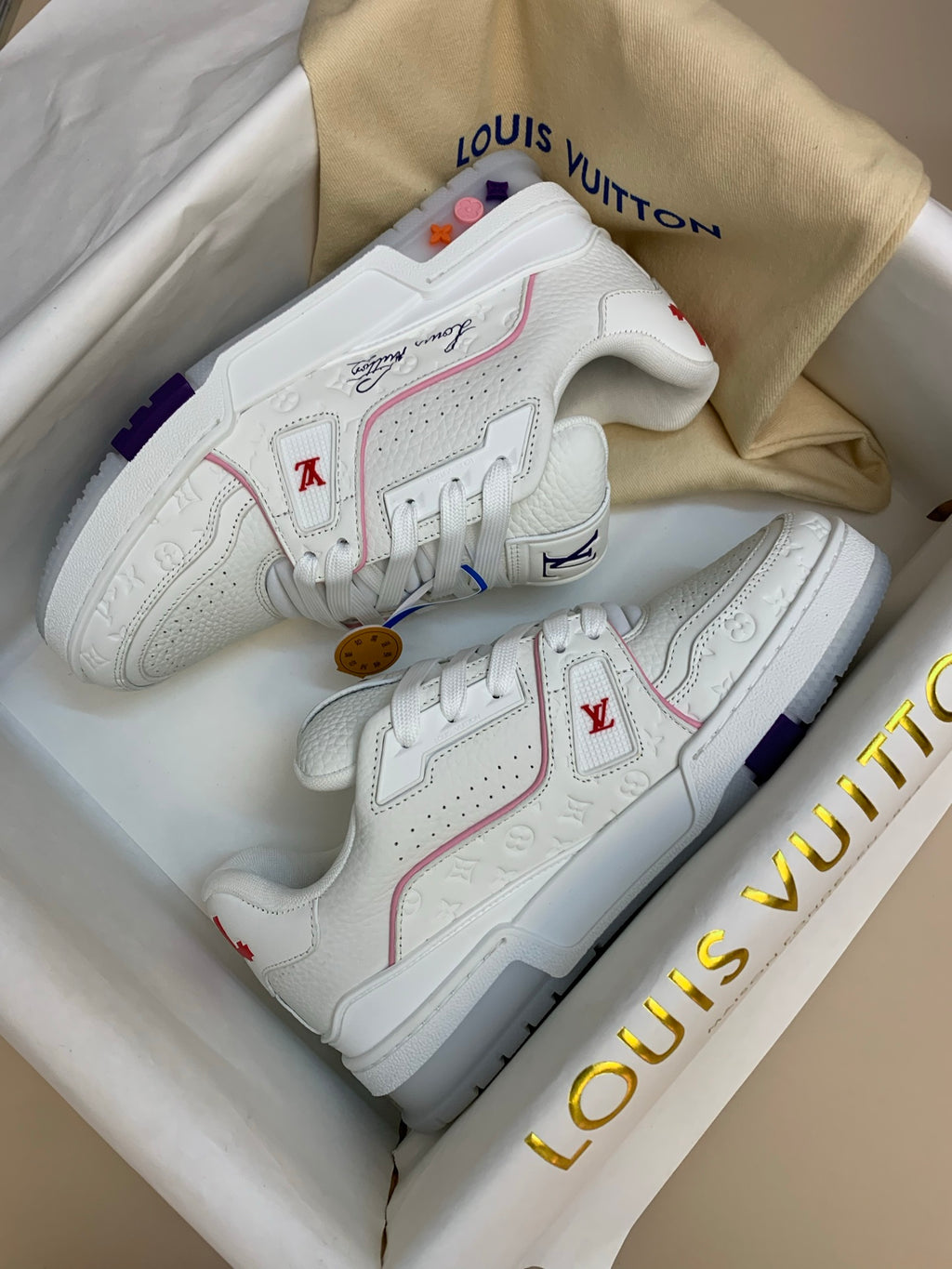 White Casual Sneakers with Colorful Sole