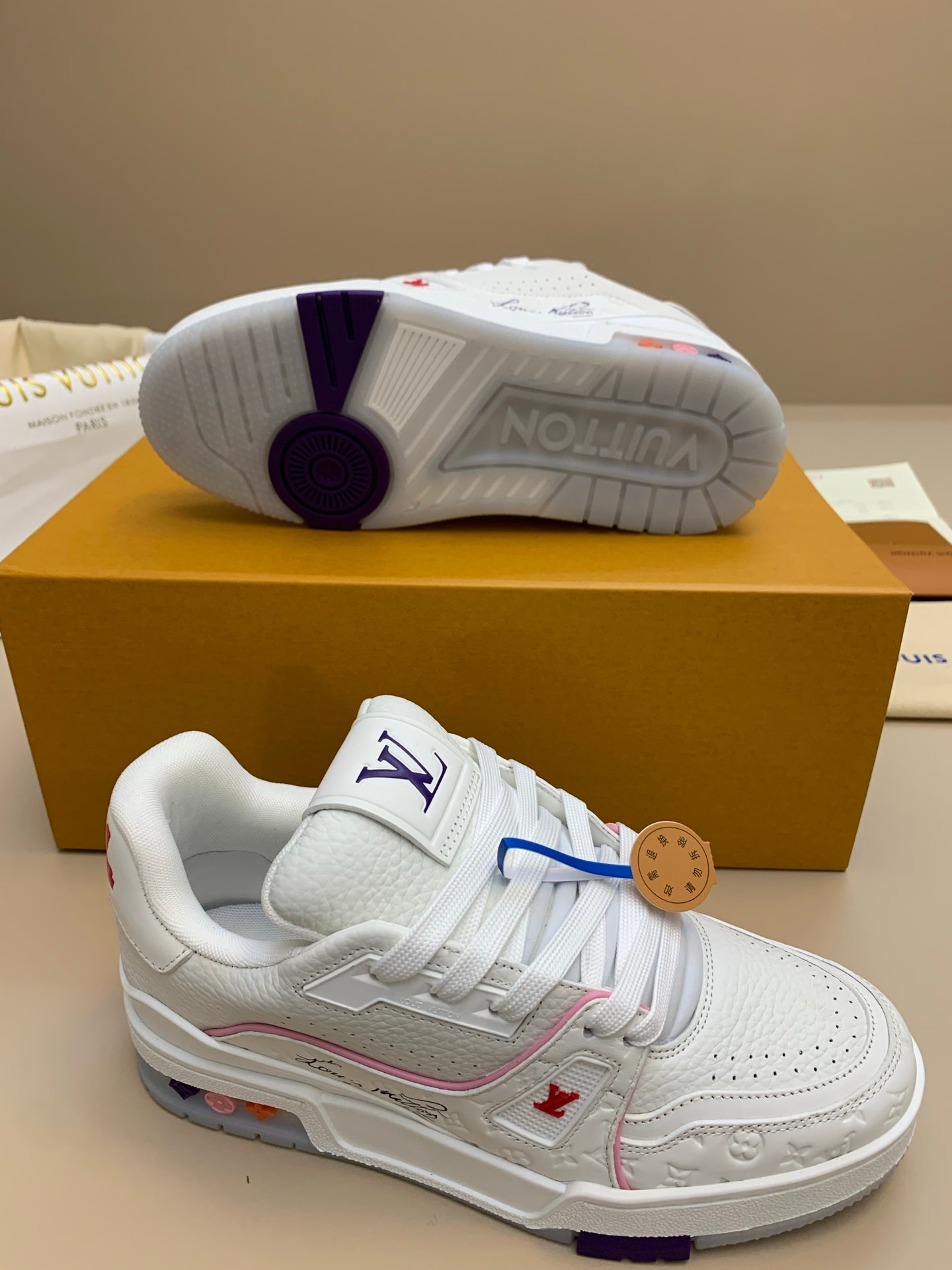 White Casual Sneakers with Colorful Sole