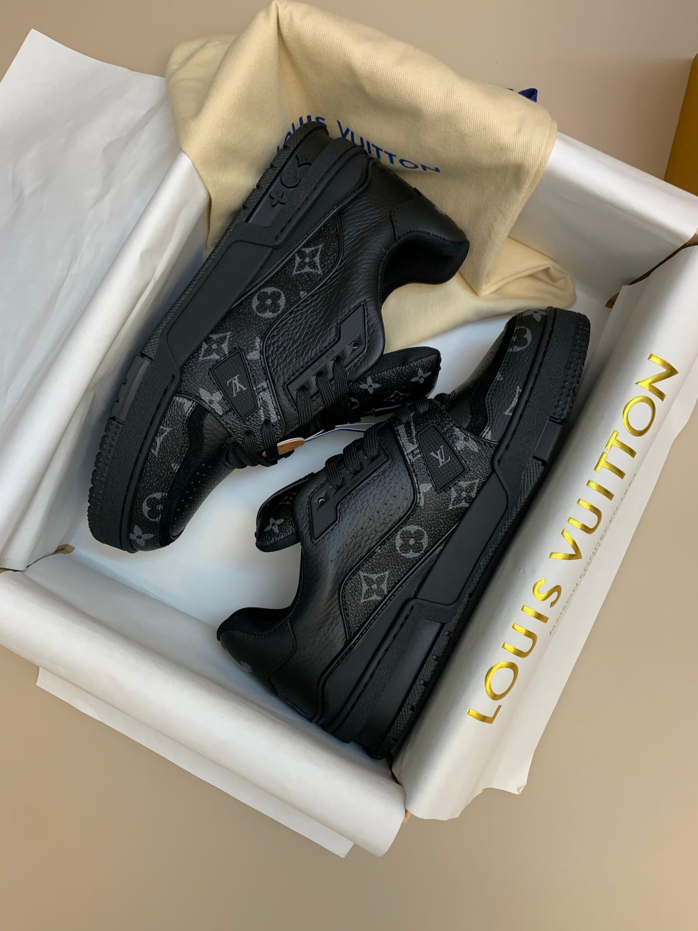 Black Patterned Low-Top Sneakers with Thick Sole