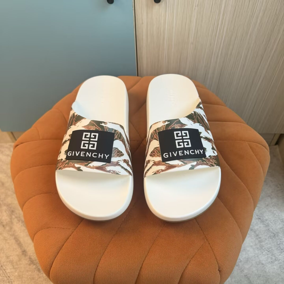 White and Khaki Camouflage Slide Sandals - Product image 9