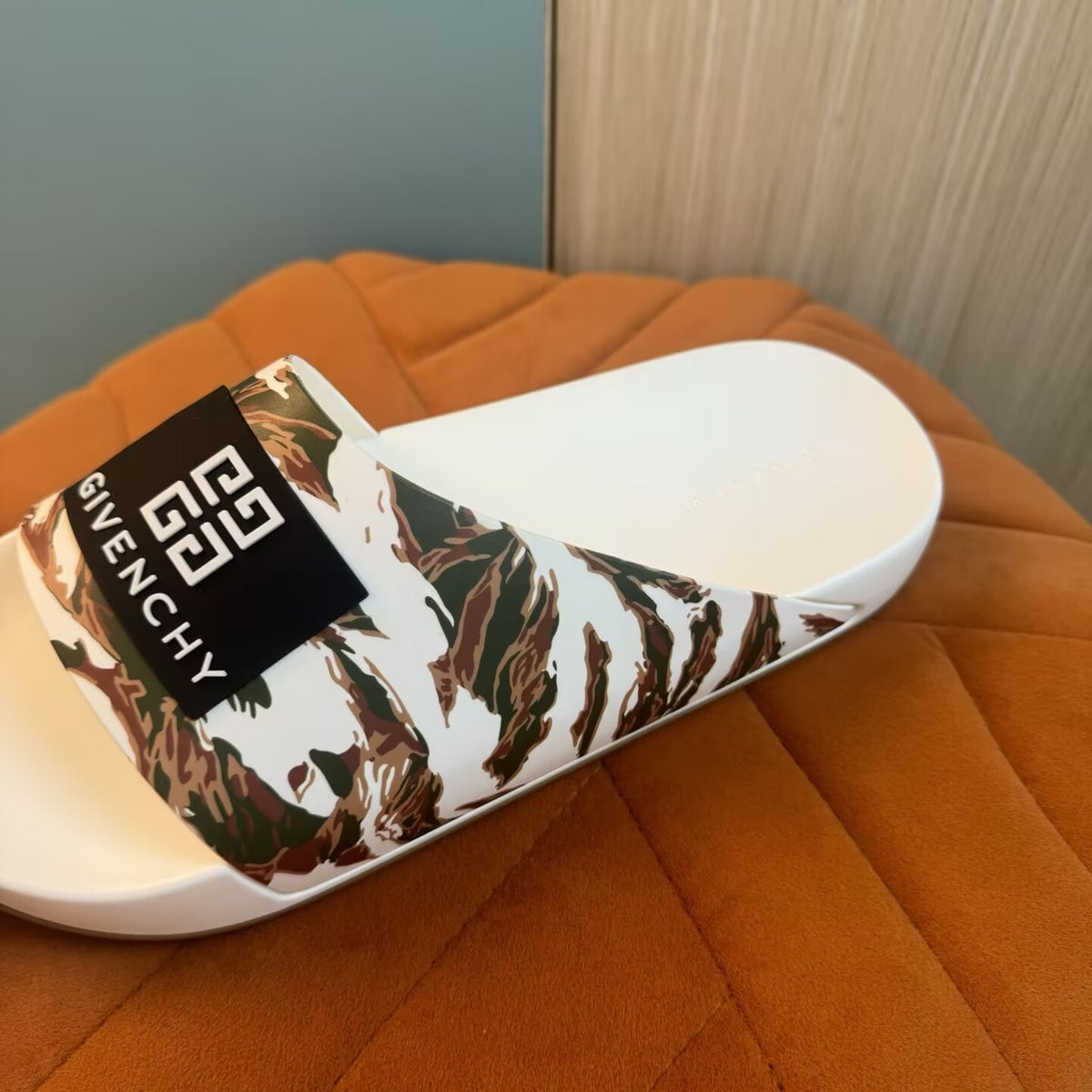 White and Khaki Camouflage Slide Sandals - Product image 8