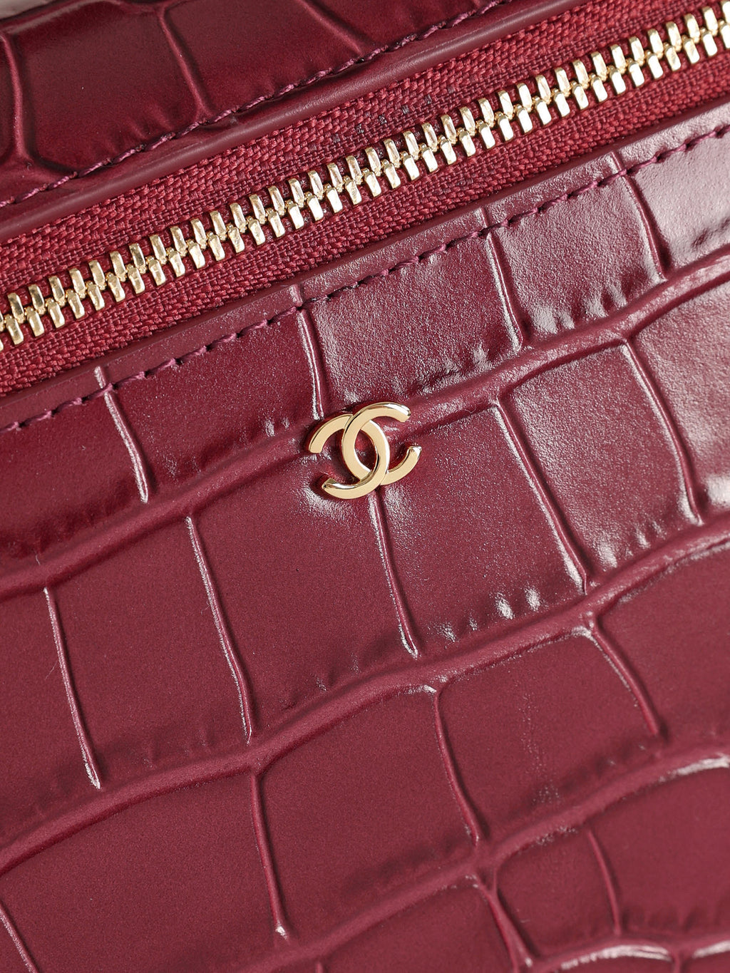 Burgundy Crocodile-Texture Handbag with Chain Strap - On-foot view